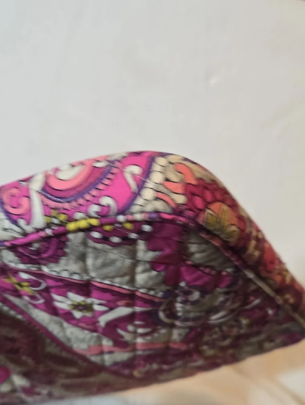 Vera Bradley Pink Paisley Over Plaid Quilted Laptop Case